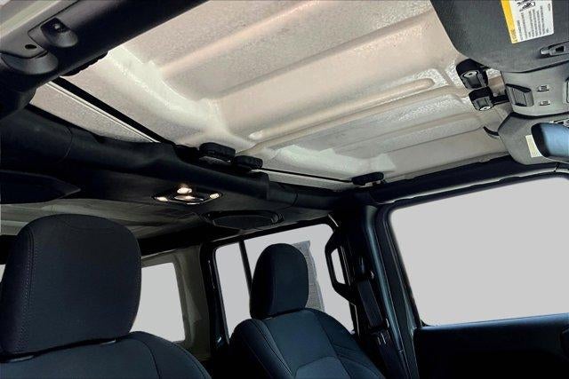 2022 Jeep Wrangler Unlimited High Tide 4x4