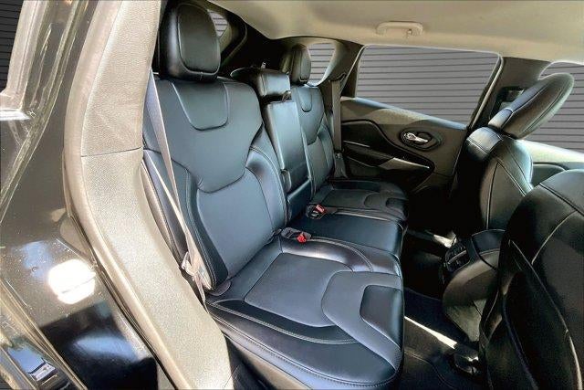 2022 Jeep Cherokee Latitude Lux 4x4