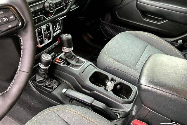 2025 Jeep Wrangler 4-Door Summit 4x4