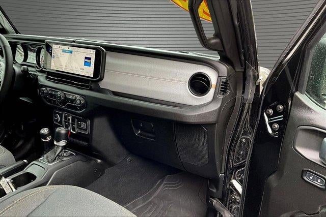 2025 Jeep Wrangler 4-Door Summit 4x4