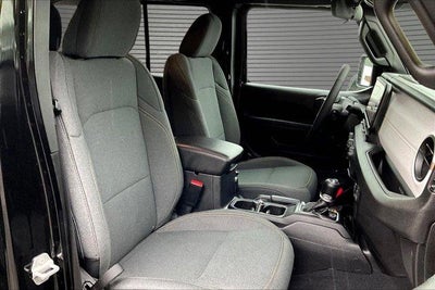 2025 Jeep Wrangler 4-Door Summit 4x4