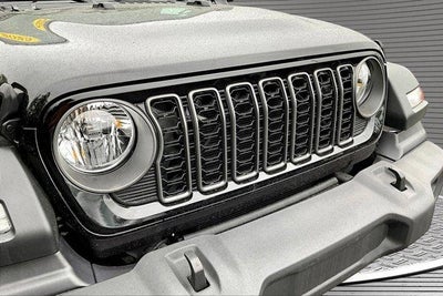 2025 Jeep Wrangler 4-Door Summit 4x4
