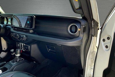 2024 Jeep Wrangler 4-Door Sahara 4x4