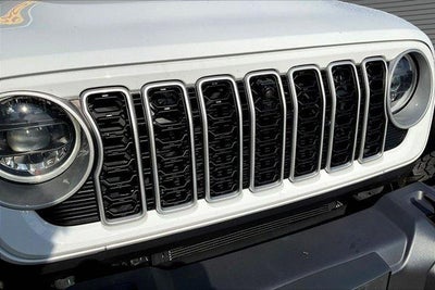 2024 Jeep Wrangler 4-Door Sahara 4x4