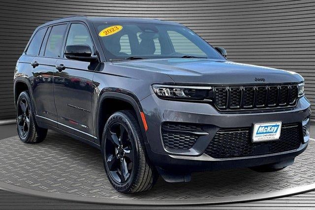 2023 Jeep Grand Cherokee Altitude
