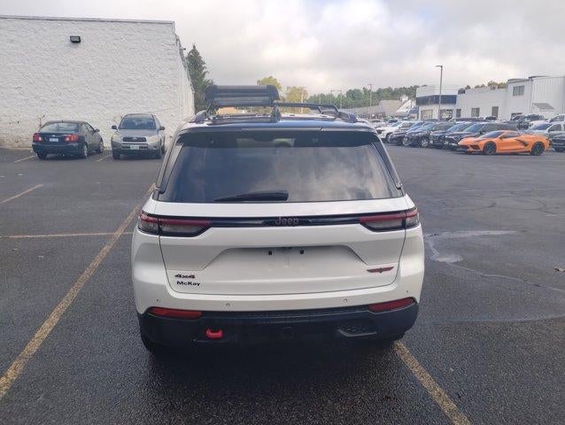 2022 Jeep Grand Cherokee Trailhawk