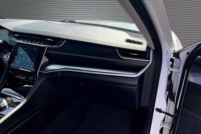 2023 Jeep Grand Cherokee L Laredo 4x4