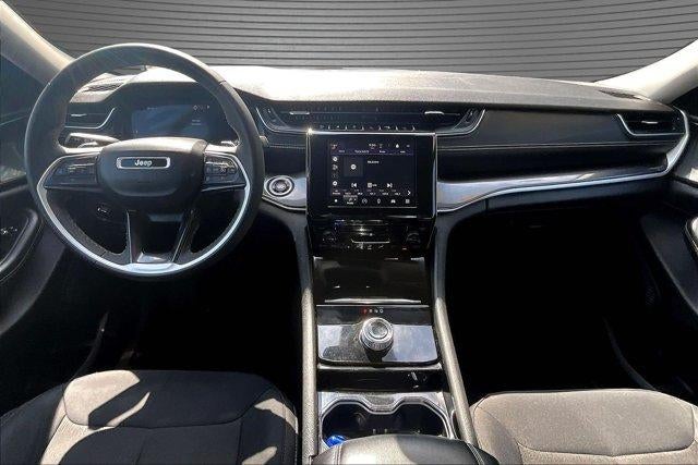 2023 Jeep Grand Cherokee L Laredo 4x4