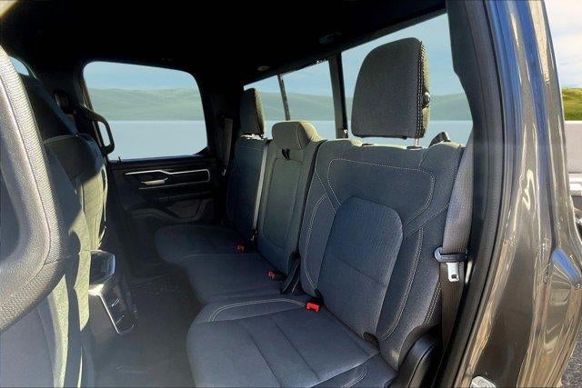 2021 RAM 1500 Big Horn Quad Cab 4x4 6'4" Box