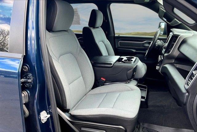 2021 RAM 1500 Big Horn Crew Cab 4x4 5'7" Box