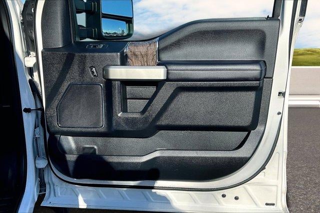 2017 Ford F-350 LARIAT