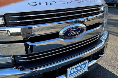 2017 Ford F-350 LARIAT