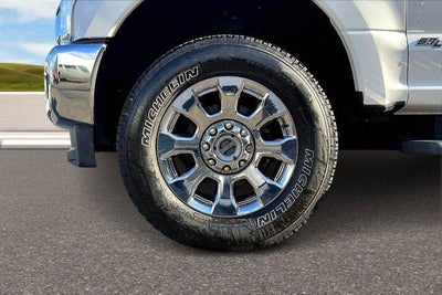 2017 Ford F-350 LARIAT