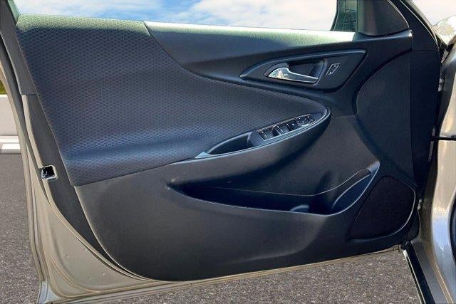 2022 Chevrolet Malibu LS