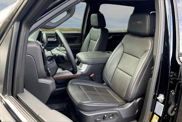 2024 Chevrolet Silverado 3500 HD High Country DRW