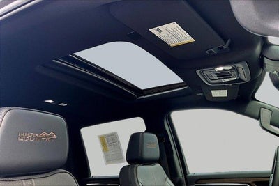 2024 Chevrolet Silverado 3500 HD High Country DRW