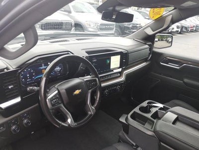 2022 Chevrolet Silverado 1500 LT (2FL)