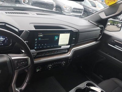 2022 Chevrolet Silverado 1500 LT (2FL)