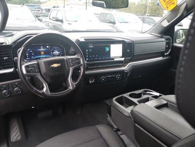 2022 Chevrolet Silverado 1500 LT (2FL)