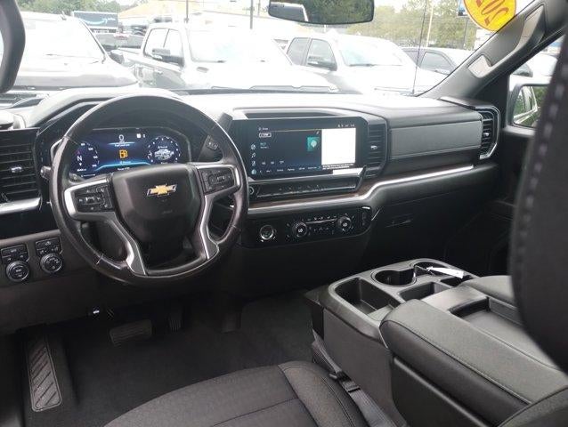 2022 Chevrolet Silverado 1500 LT (2FL)