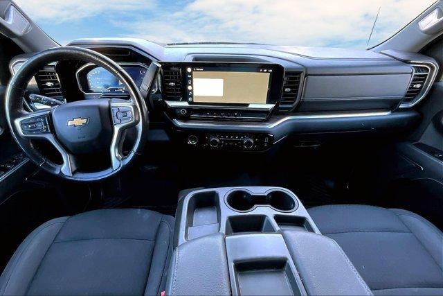 2022 Chevrolet Silverado 1500 LT (2FL)