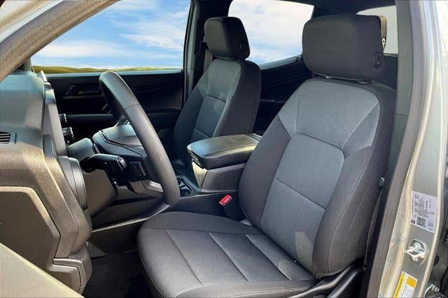 2025 Chevrolet Colorado WT/LT