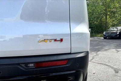 2024 GMC Acadia AT4