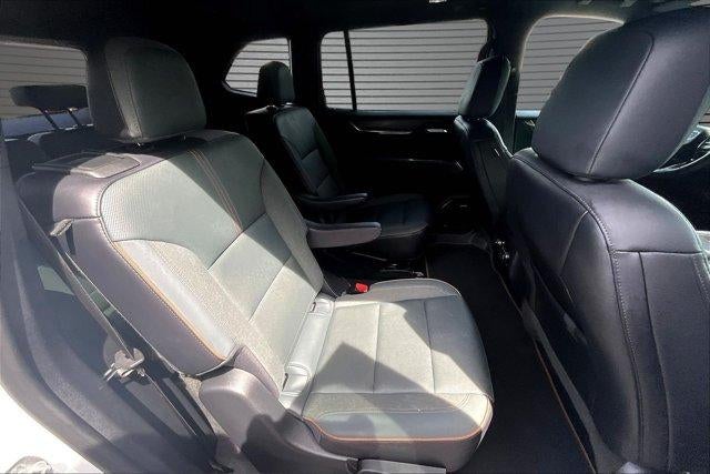 2024 GMC Acadia AT4