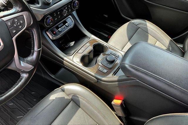 2021 GMC Acadia AT4