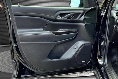 2021 GMC Acadia AT4
