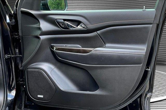 2021 GMC Acadia AT4