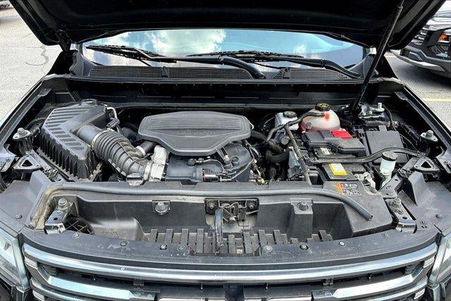 2021 GMC Acadia AT4