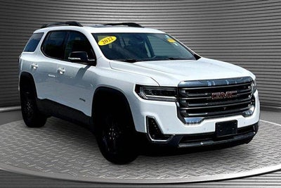 2022 GMC Acadia AT4