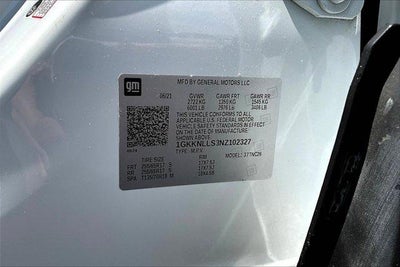 2022 GMC Acadia AT4