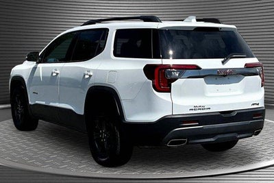 2022 GMC Acadia AT4