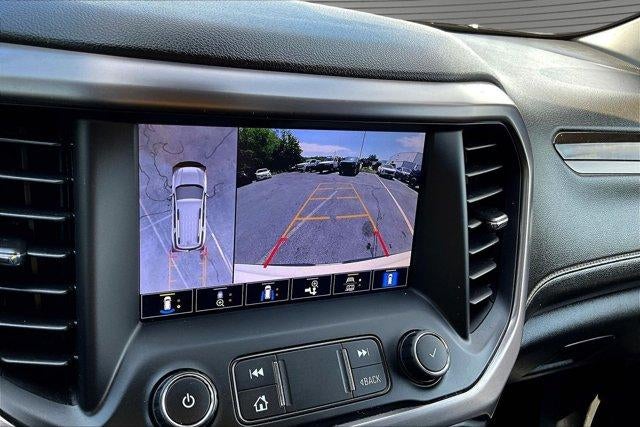 2022 GMC Acadia AT4