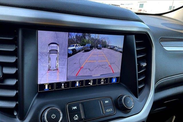 2023 GMC Acadia SLT