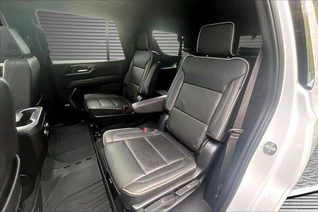 2025 GMC Yukon Elevation