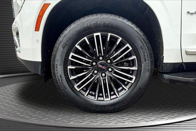 2025 GMC Yukon Elevation