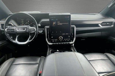 2025 GMC Yukon Elevation