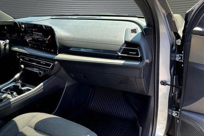 2024 Chevrolet Traverse LS