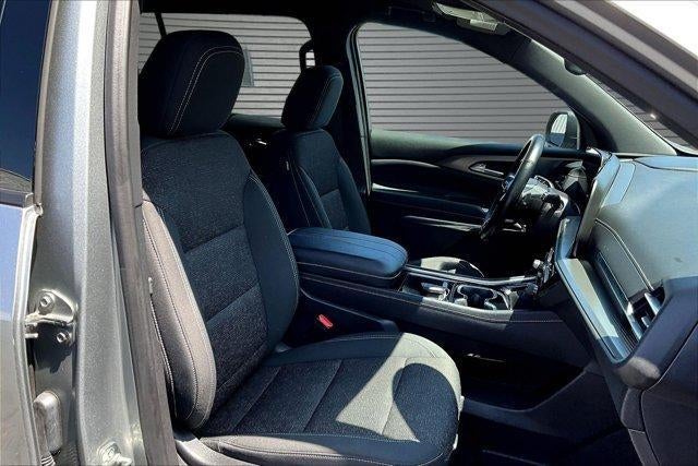 2024 Chevrolet Traverse LS