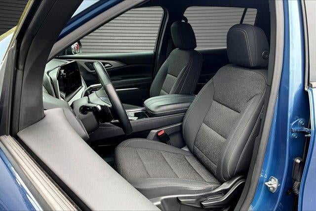 2024 Chevrolet Traverse LS