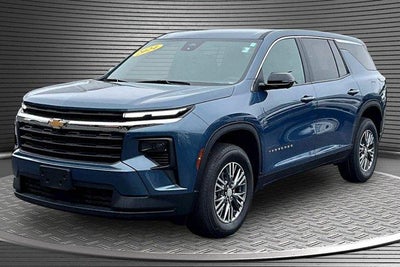 2024 Chevrolet Traverse LS