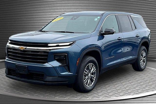 2024 Chevrolet Traverse LS