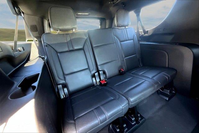2025 Chevrolet Suburban RST