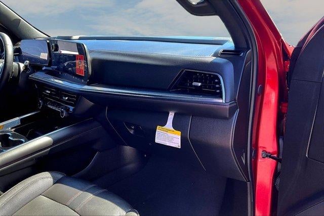2025 Chevrolet Suburban RST