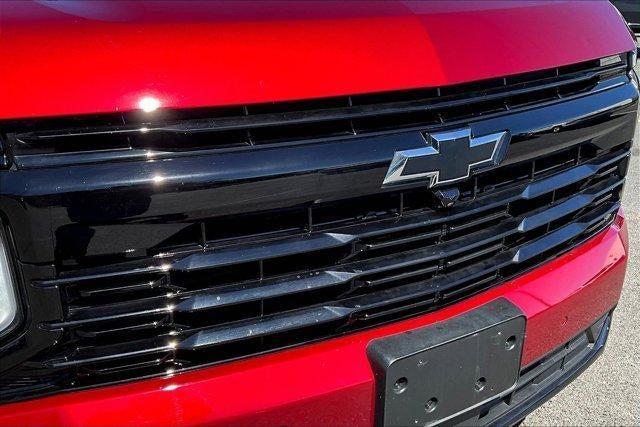 2025 Chevrolet Suburban RST