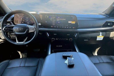 2025 Chevrolet Suburban RST