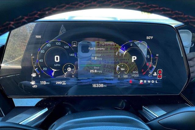 2025 Chevrolet Suburban RST